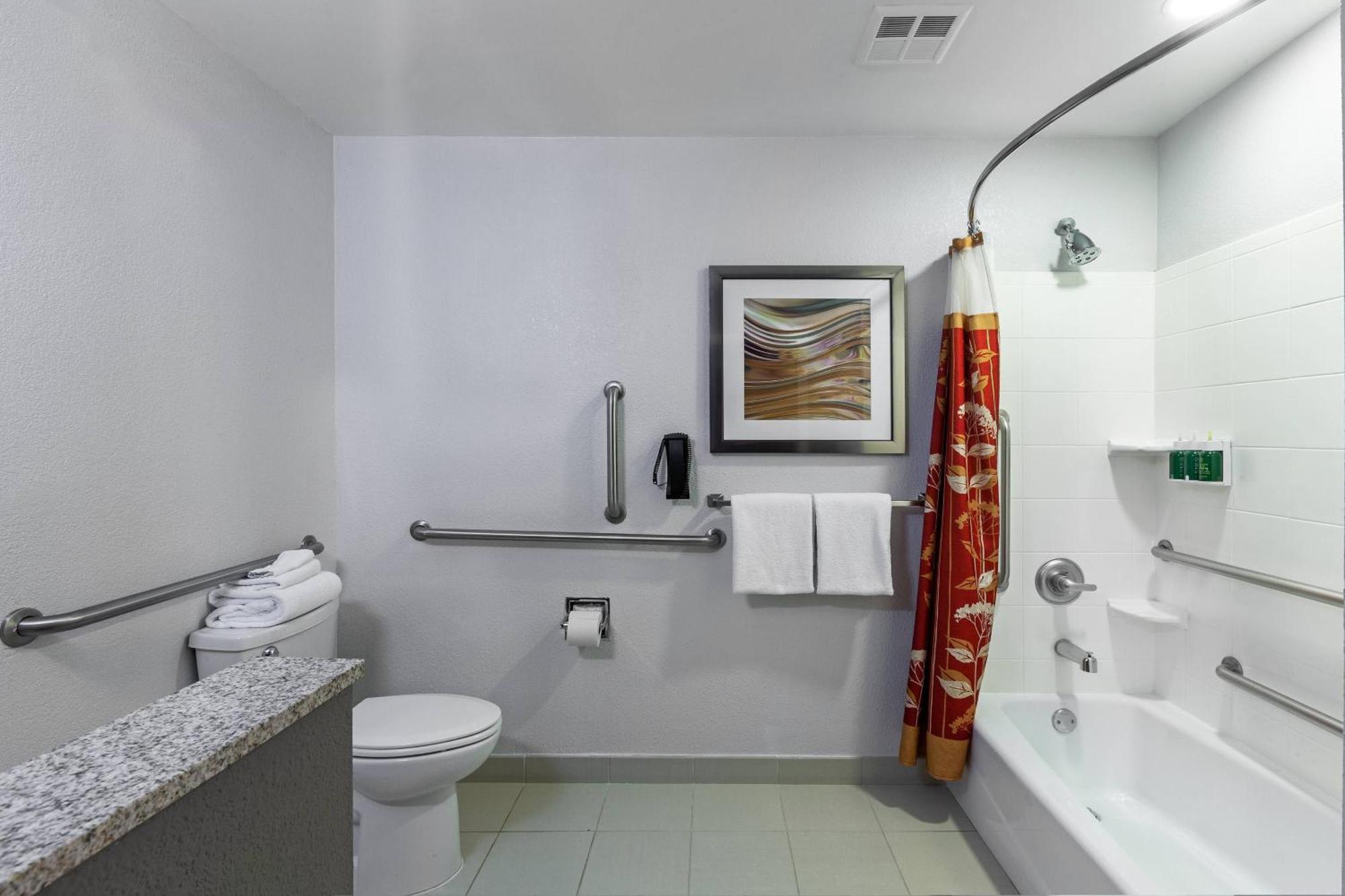 Courtyard By Marriott Tulsa Woodland Hills Hotell Eksteriør bilde