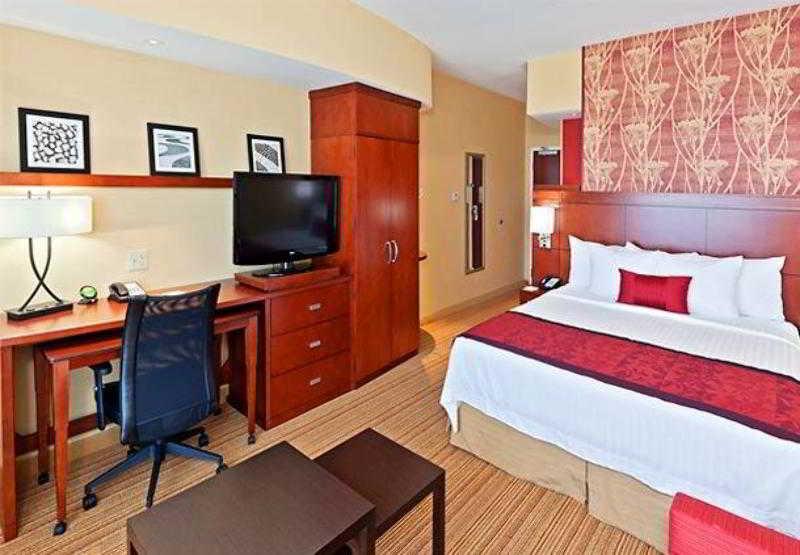 Courtyard By Marriott Tulsa Woodland Hills Hotell Rom bilde
